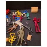 Mixed Plastic Toy Figure Lot - Cowboys, Soldiers and Accessories