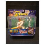 1998 Hasbro Starting Lineup Pro Action Baseball Mark McGwire #25 St. Louis Cardinals Deluxe Set
