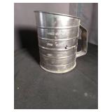 Aluminum Measuring Sifter Cup