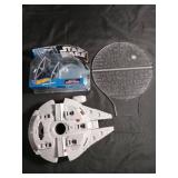 Hot Wheels Star Wars Millennium Falcon Starship Model