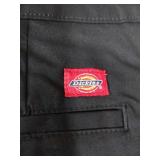APPEARS NEW - Dickies Women