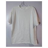 APPEARS NEW - Fruit of the Loom BEST White T-Shirt, Size Large. 3 Pack
