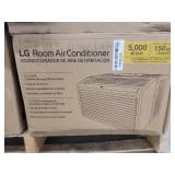 LG Room Air Conditioners (12) 5000btu