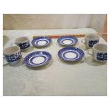 Vintage Churchill est1795 Blue Willow Tea Cup and Saucer Set set of 4