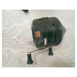 7 random reels 5 out of 7 spin when cranked Zebco Fishing Reel Collection shakespearreels Shimano