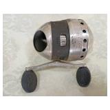 7 random reels 5 out of 7 spin when cranked Zebco Fishing Reel Collection shakespearreels Shimano