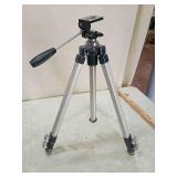 Aluminum Camera Tripod with Pan Head