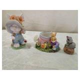 Decorative Garden Bunny Figurine Set