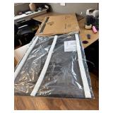 $125 UniFlame S-1127 Wrought Iron Spark Guard Screen 41W x31.5H