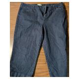 Modern Cap Signature Model White Jeans