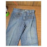 DKNY Jeans Collection Lot