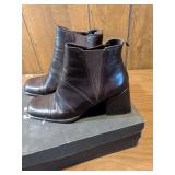 GlacÃ©e Brown Leather Chelsea Ankle Boots