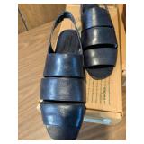 Eddie Bauer Leather Sandals