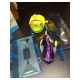 zhuzhu Aquarium Submarine Set with Blue Tang Fish - Retail: $12