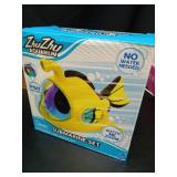 zhuzhu Aquarium Submarine Set with Blue Tang Fish - Retail: $12