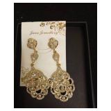 Zinc mecresh Wedding Teardrop Dangle Earrings Crystal Rhinestone Beaded Chandelier Earrings for Brides Gold Retail $13.98