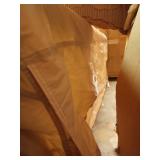 Inflatable Tents for Camping with Pump, Air Glamping Tents, Easy Setup 10 * 6.9ft Waterproof Blow up Tent, 2-4 People Oxford Cabin Tent with Mesh Window. - Retail: $250