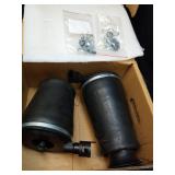 2PCS Rear Air Suspension Bag Kit for Lincoln Town Car 1990-2011, for Ford Crown Victoria 1992-2010, for Mercury Grand Marquis 1992-2011, Air Ride Spring Bag 3U2Z5580AA,3U2Z5580BA,6W1Z5560AA,FOVY5560A 