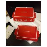 âYumiPLUS Set of 2 Ceramic Baking Dish Set, 8x5 inch & 10x6 inch Rectangular Casserole dish for Oven, Festive Lasagna Pan for Small Family, Christmas Gift Idea (Red) - Retail: $34