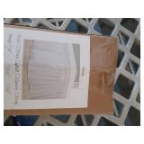 Biscaynebay Wrap Around Bed Skirts for Full & Full XL Beds 16\" Drop, White Adjustable Elastic Dust Ruffles Easy Fit Wrinkle & Fade Resistant Silky Luxurious Fabric Solid Machine Washable - Retail: $1