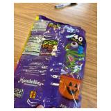 Sour Patch Kids & Sour Patch Watermelon Halloween Candy 22oz/40ct