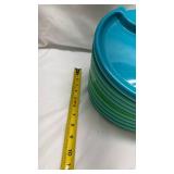 Turquoise and Green Plastic Plates Set from Pampered Chef Turquoise and Green Plastic Plates Set from Pampered Chef
