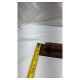 Wooden Wall-Mounted Shelf Wooden Wall-Mounted Shelf