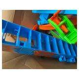 Hot Wheels T-Rex Dinosaur Race Track Set Hot Wheels T-Rex Dinosaur Race Track Set