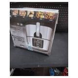 bella PRO - 4.2-qt. Touchscreen Air Fryer - Stainless Steel Powers on