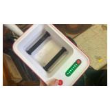 FAO Schwarz Professional Rock Tumbler Kit, Missing the Grit