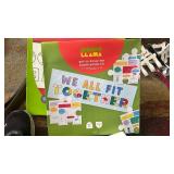 Mondo Llama Get-to-Know-Me Puzzle Poster Kit, 2 Pack
