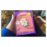 Mondo Llama Paint-Your-Own Squishy Toy kit