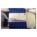 Room Essentials Queen Microfiber Buffalo Check Sheet Set