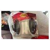 3M Command Curtain Rod Hooks Black 2-Pack