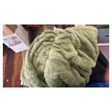 Green Wave Plush Throw Blanket