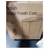 Cesun Small Bathroom Trash Can with Lid Soft Close, Step Pedal, 6 Liter / 1.6 Gallon Stainless Steel Garbage Can with Removable Inner Bucket, Anti-Fingerprint Finish (Matt Black)
