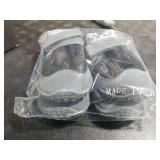 SCENEREAL Anti Slip Dog Shoes for Large Dogs, Medium Sized Dog Boots & Paw Protectors for Winter Snowy Day, Outdoor Walking, Water-Resistant in Rainy Weather, Indoor Hardfloors Skid-Resistant Sole