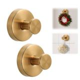 Suction Cup Hooks for Wreaths on Glass, No-Drill Suction Cup Hooks, Wreath Hangers for Front Doors, Metal Towel Hooks for Showers Bathrooms Mirrors (2Pcs Gold)