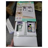 Refrigerator Toy Fridge with Ice Dispenser, Kids Pretend Play Kitchen Accessories with Toy Food Drink Bottles Milk Cans, Play Kitchen Appliances Set for Girls Age 3+, White