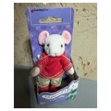 Poseable Stuart Little Travel Set and (2) Miniature Plush Collectibles