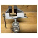 Used w/ Reloading Equipment - Adjustable Vise