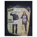 Spooktacular Creations Usb/light Plug And Socket Couple Set Standard Medium (STOCK PHOTO NOT EXACT) - Retail: $36