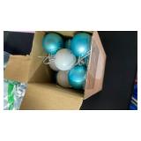 Barydat 24 Pcs Happy Hanukkah Ornament for Tree Balls Chanukah Hanging Ornaments Star of David Hanukkah Ornament Balls White Blue Jewish Menorah Ornaments for Xmas Tree Decoration (Classic Style)