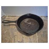 Cast Iron Skillet with Long Handle