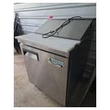 Avantco Commercial Prep Table Refrigerator - Model 178APT27HC