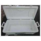 Igloo Maxcold 150 Qt Cooler
