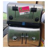 Waring WCT708 Commercial 4-Slice Toaster and Kitchen Aid Bagel Toaster