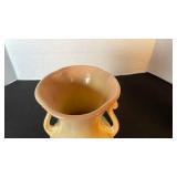 Hull Art waterlily dual handled vase