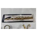 Bracelet buddy and more