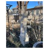 Concrete garden statue of a woman, often referred to as a harvest or autumn statue. Approximately 88 x 18 x 18 in VERY HEAVY will need help and equipment to remove. Easy alley to backyard access.